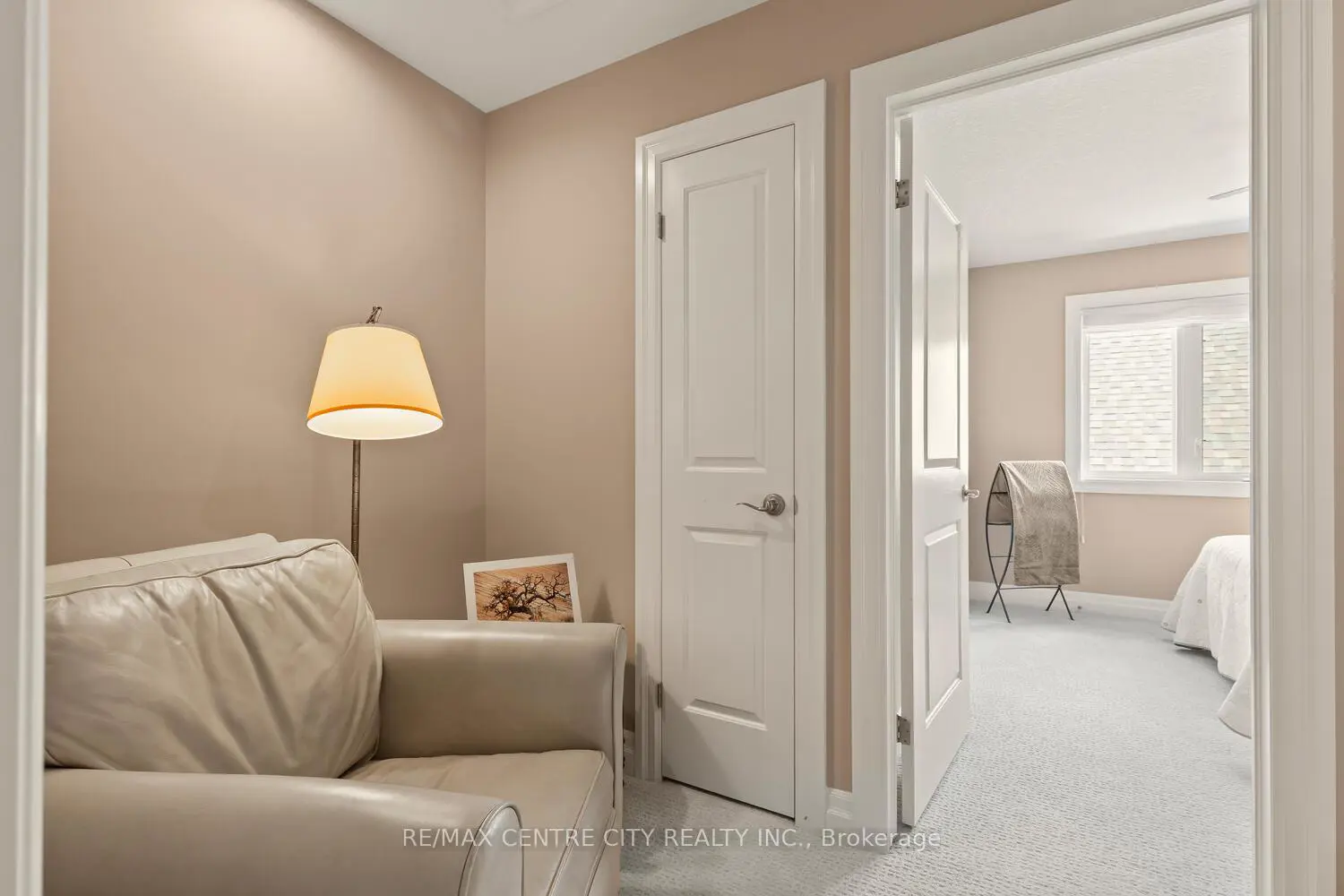 Additional image 15 of 24-2081 Wallingford Avenue