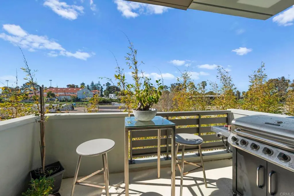 Additional image 15 of 2563 State Street, Carlsbad, CA 92008