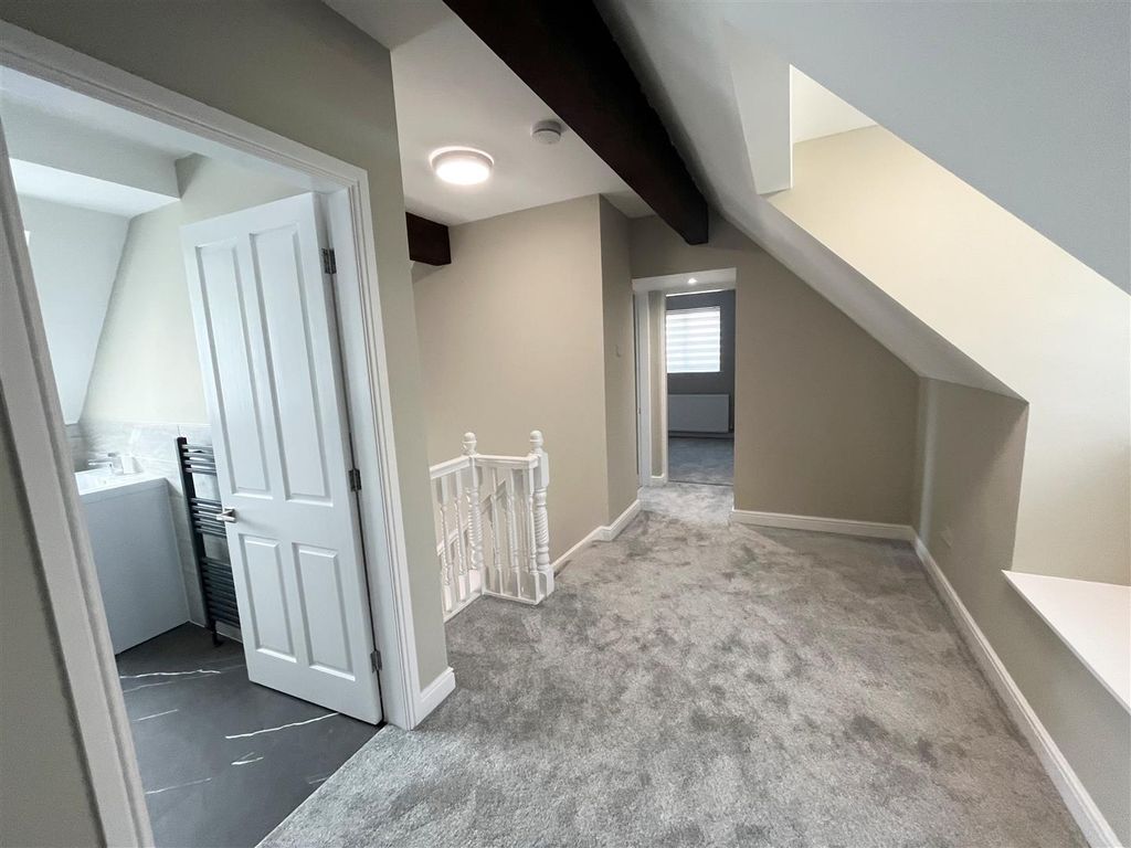 Additional image 15 of 4 bed detached house to rentMoss Lane, Styal, Wilmslow SK9