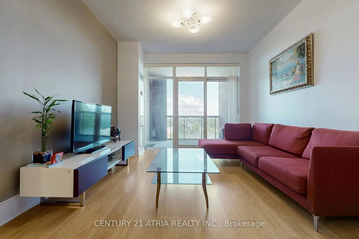 Additional image 6 of 8 Mckee Avenue 802