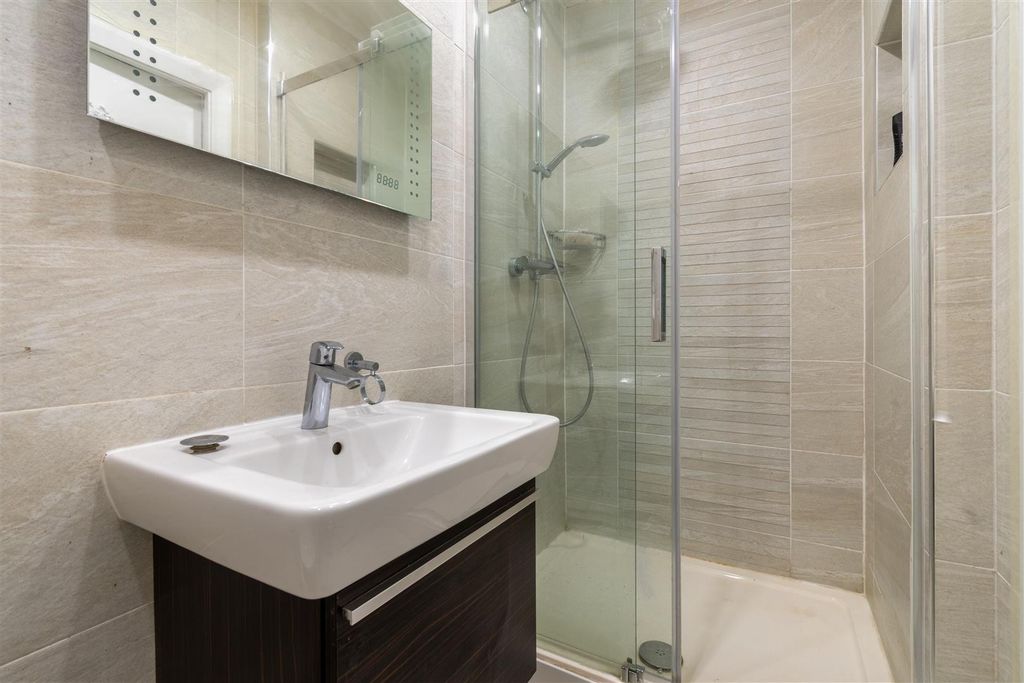 Additional image 15 of 5 bed detached house to rentKeepers Road, Sutton Coldfield B74