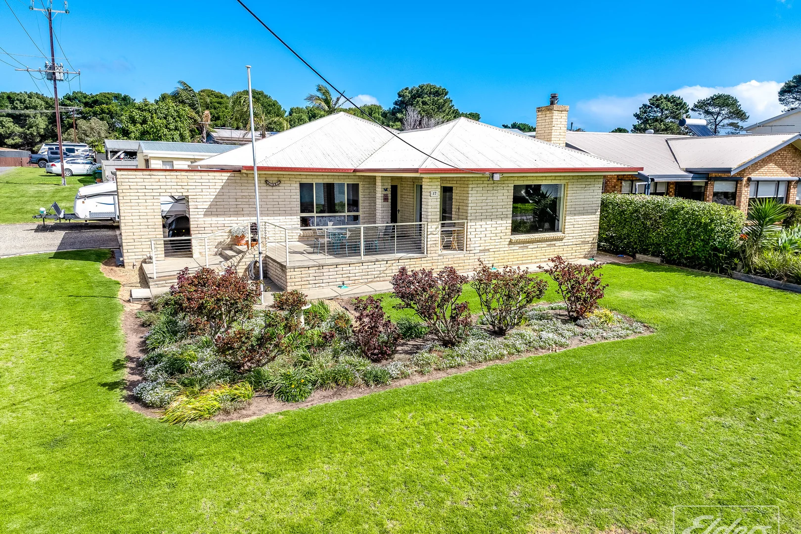 Additional image 2 of 17 Captain Sturt Parade, Hindmarsh Island SA 5214