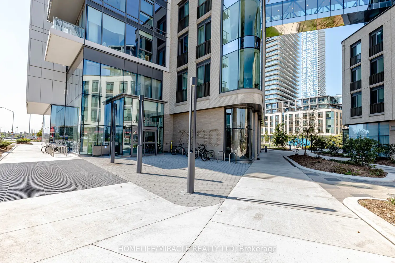 Additional image 3 of 7890 Jane Street 501