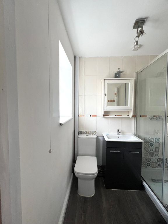 Additional image 19 of 10 bed detached house to rentSomerset Way, Iver SL0