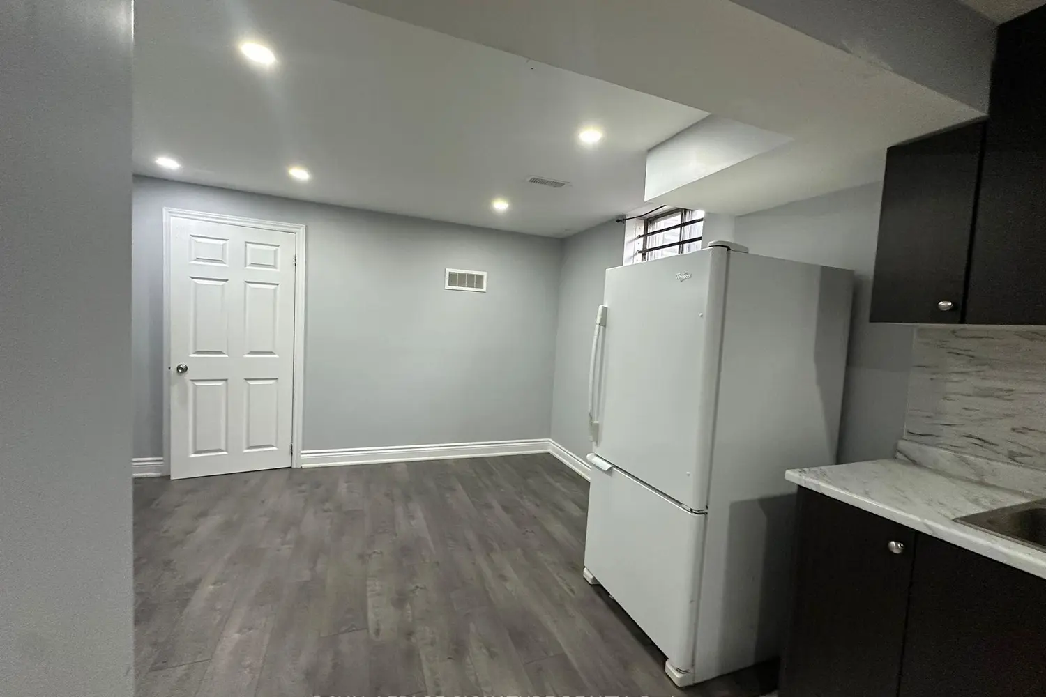 Additional image 15 of 16 Litchfield Court 115