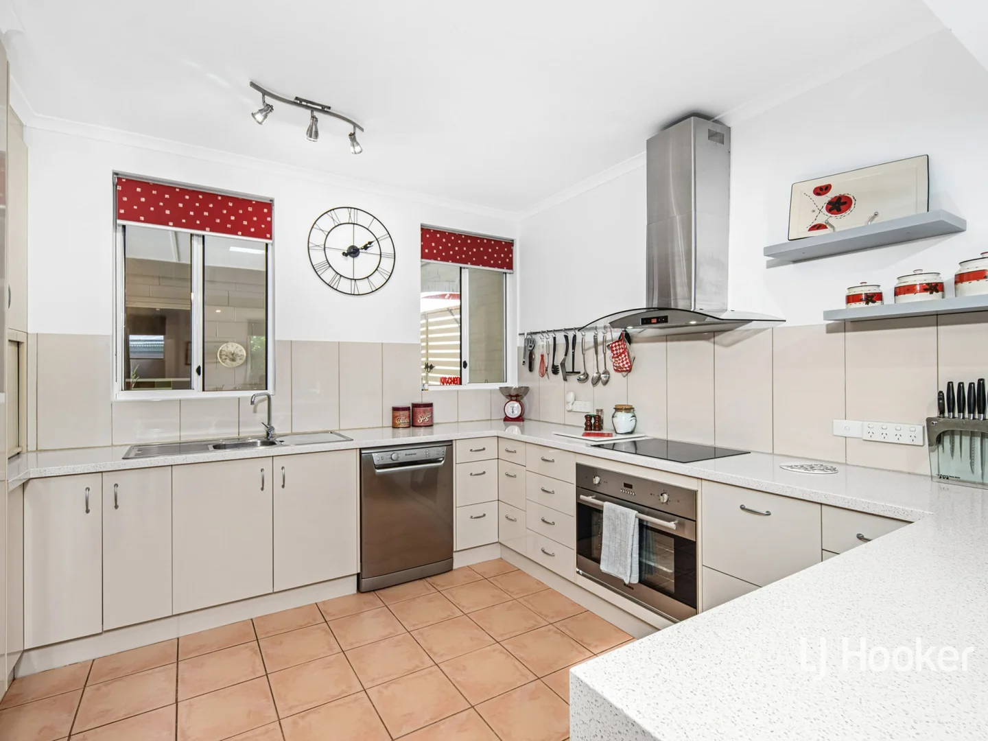 Additional image 2 of 31 Plowman Street, Gillen NT 0870