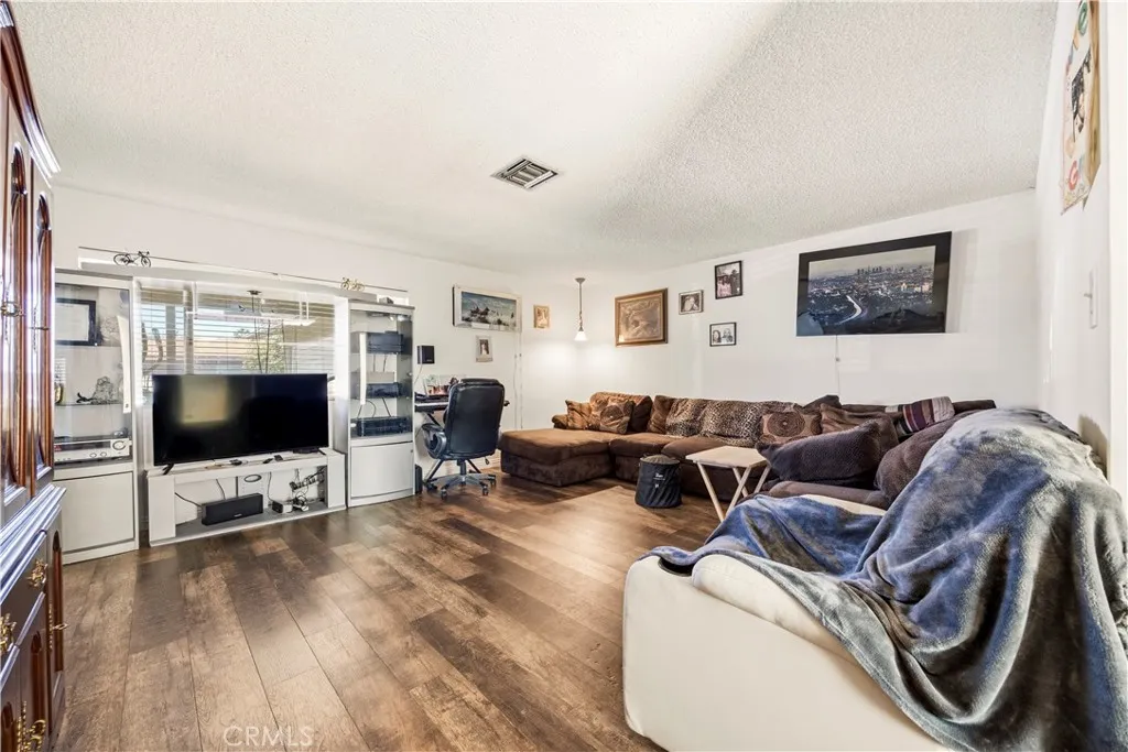 Additional image 23 of 1025 Dixie Dr, Hemet, CA 92543