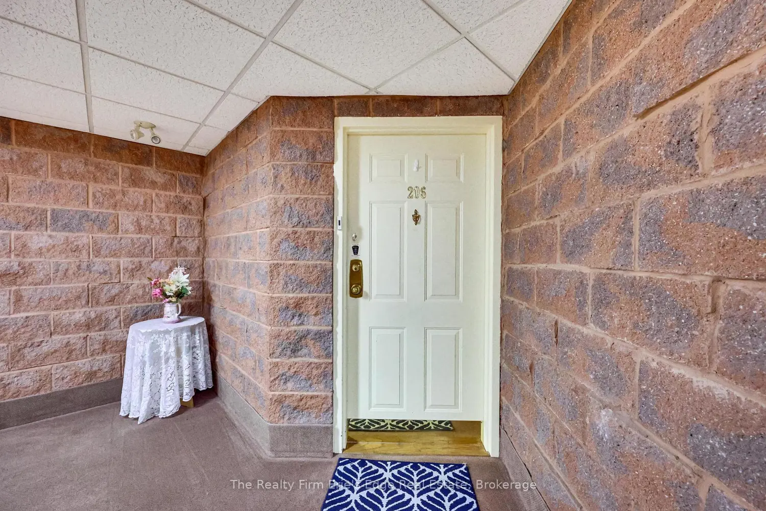 Additional image 13 of 75 Bridge Street 206