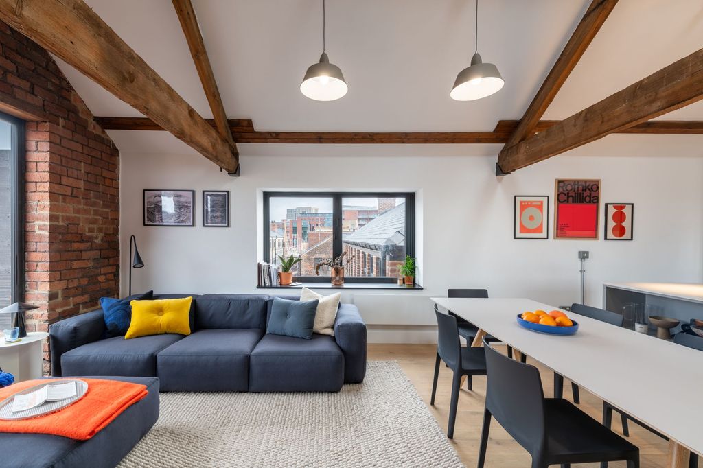 Additional image 5 of 3 bed town house to rentEyewitness Works, Milton Street, Sheffield S3