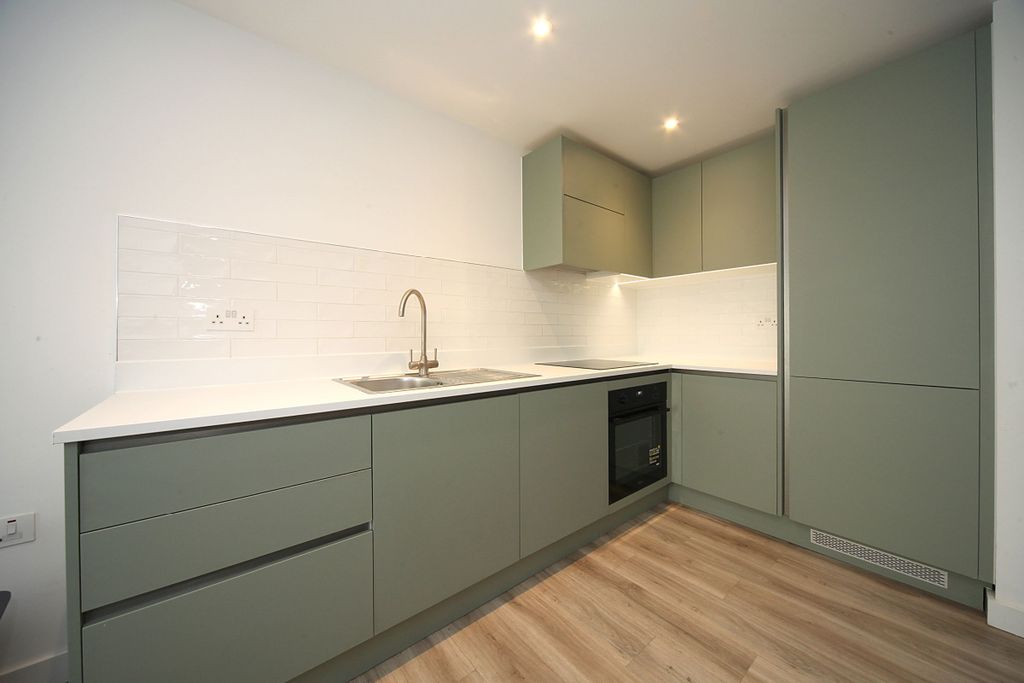 Additional image 4 of 2 bed flat to rentViva Court, Kimpton Road, Luton LU2