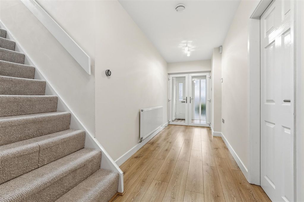 Additional image 15 of 5 bed detached house to rentWyvern Road, Sutton Coldfield B74