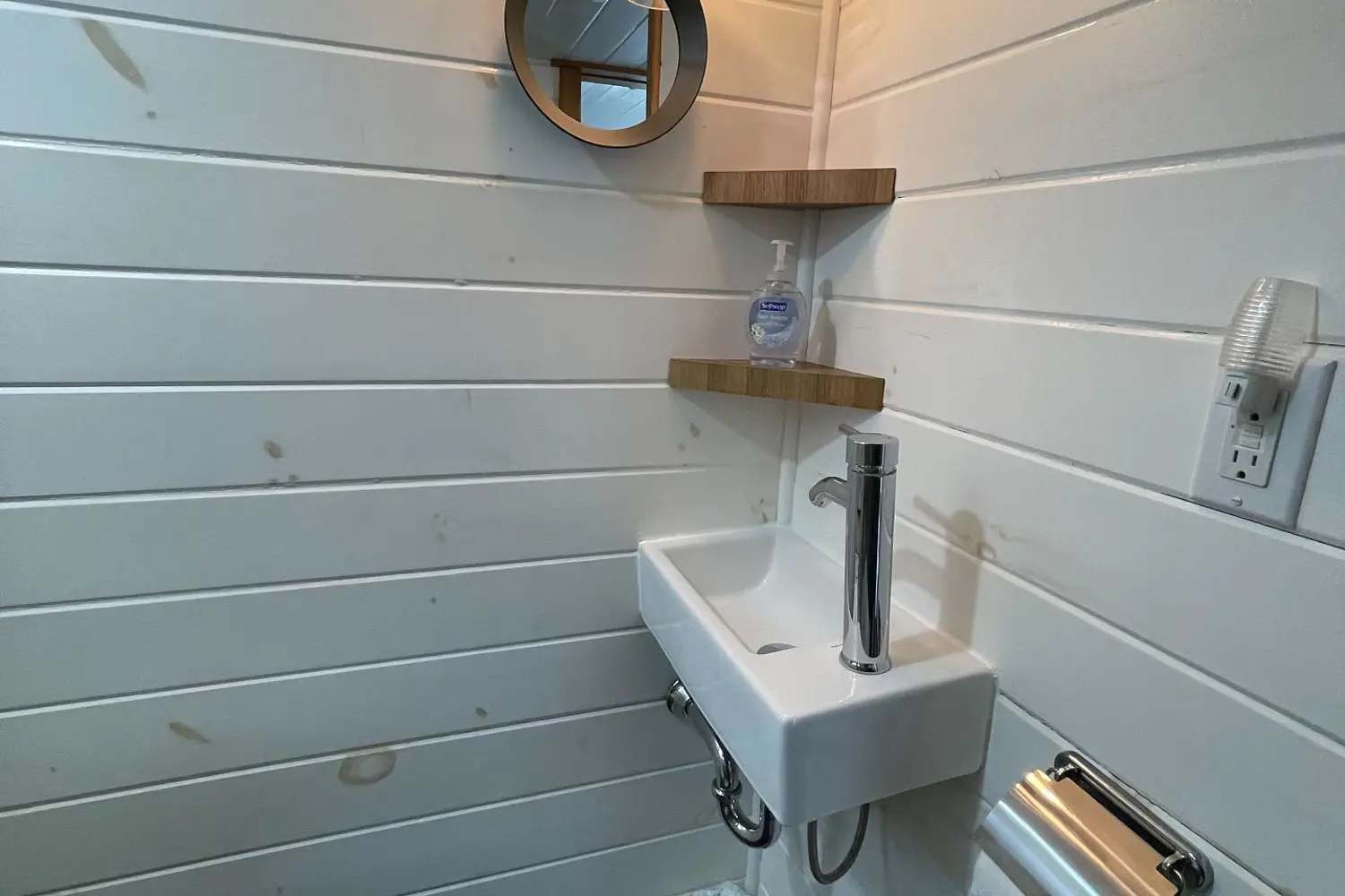 Additional image 10 of 91.5 King Road