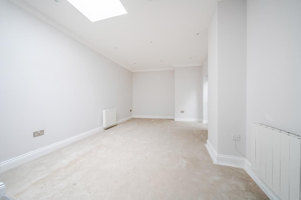 Additional image 7 of 2 bed flat to rentNewbury, Berkshire RG14