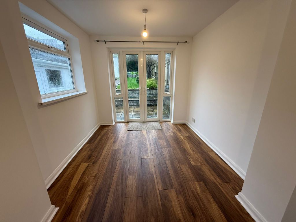 Additional image 4 of 3 bed property to rentAsh Grove, Swansea SA2