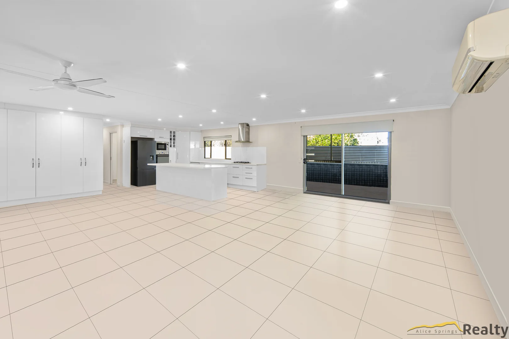 Additional image 9 of 2/8 Clarke Street, Araluen NT 0870
