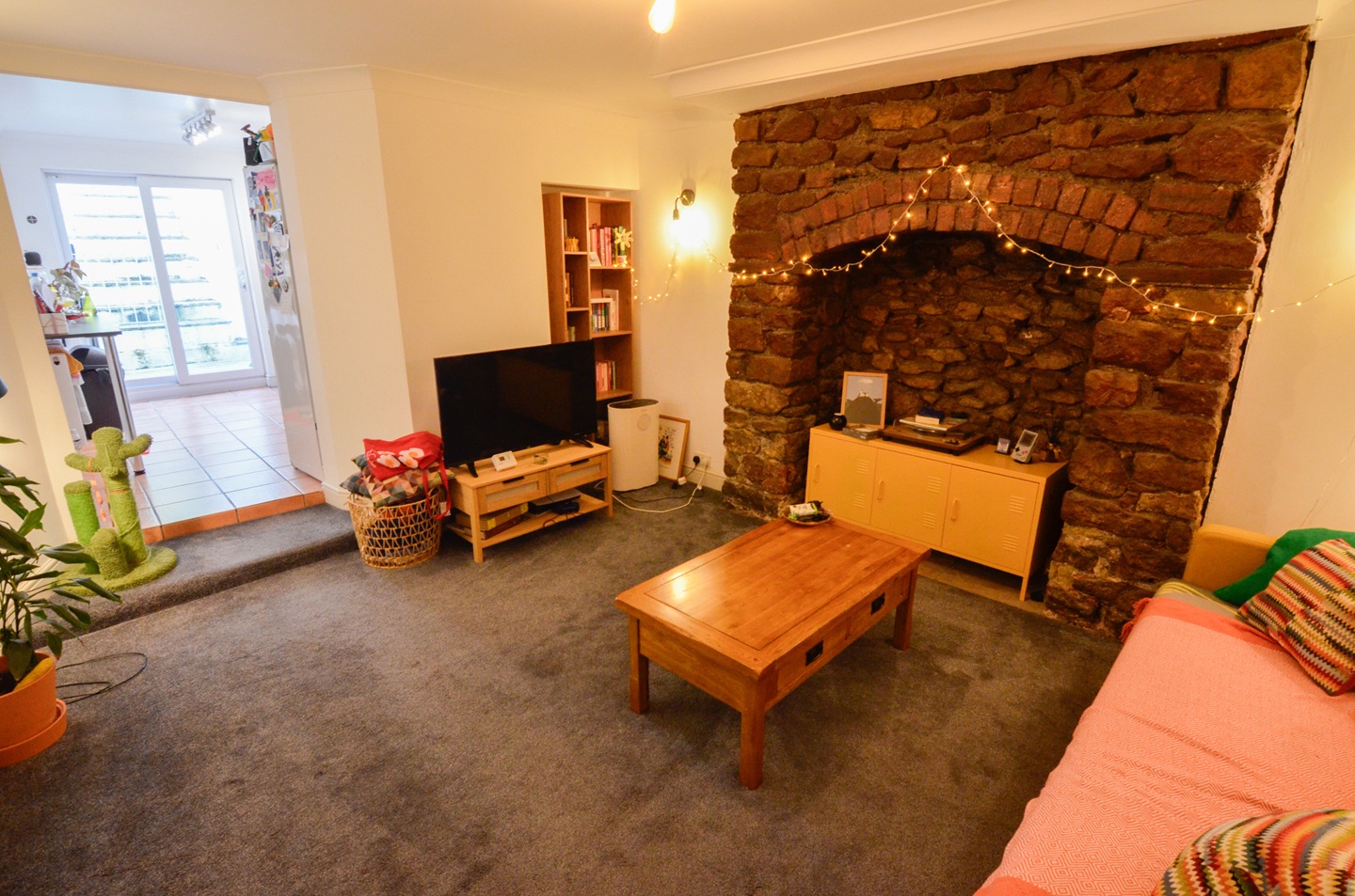 2 Bed Flat, Cotham Hill, BS6, N1 7GU