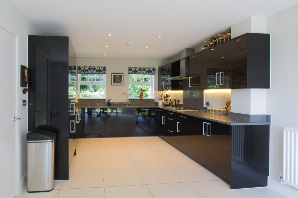 Additional image 2 of 5 bed detached house to rentThe Ridings, Horsted Keynes, Haywards Heath RH17