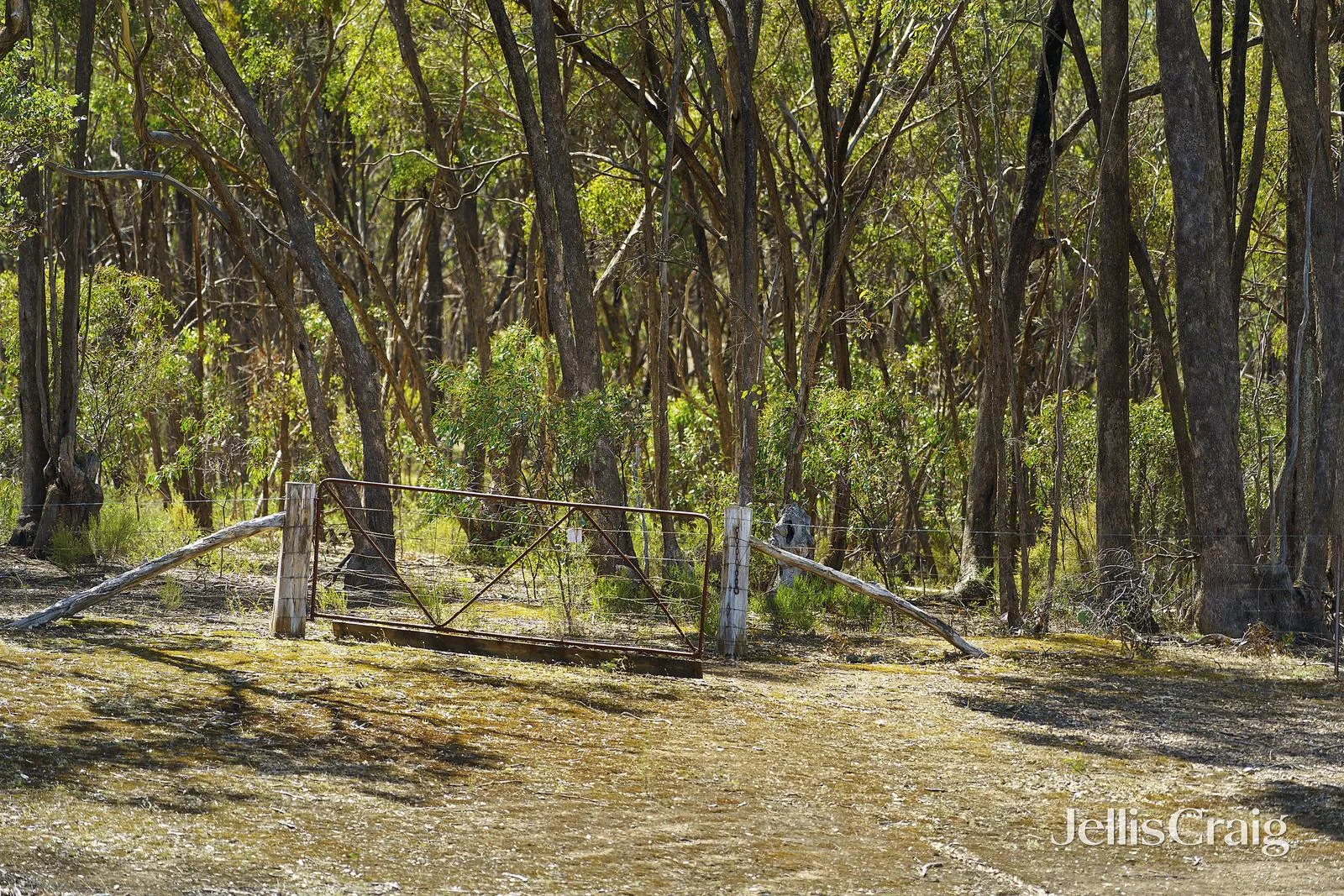 Additional image 32 of 64 Sells Lane, Maldon VIC 3463