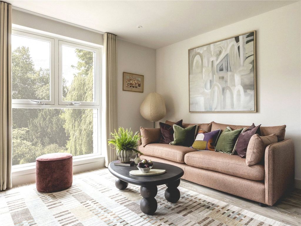 Additional image 2 of 2 bed flat to rentDobb Way, Eddington, Cambridge CB3