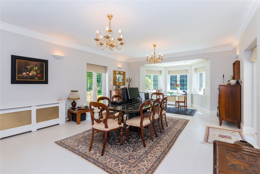 Additional image 8 of 6 bed detached house to rentDukes Kiln Drive, Gerrards Cross, Buckinghamshire SL9