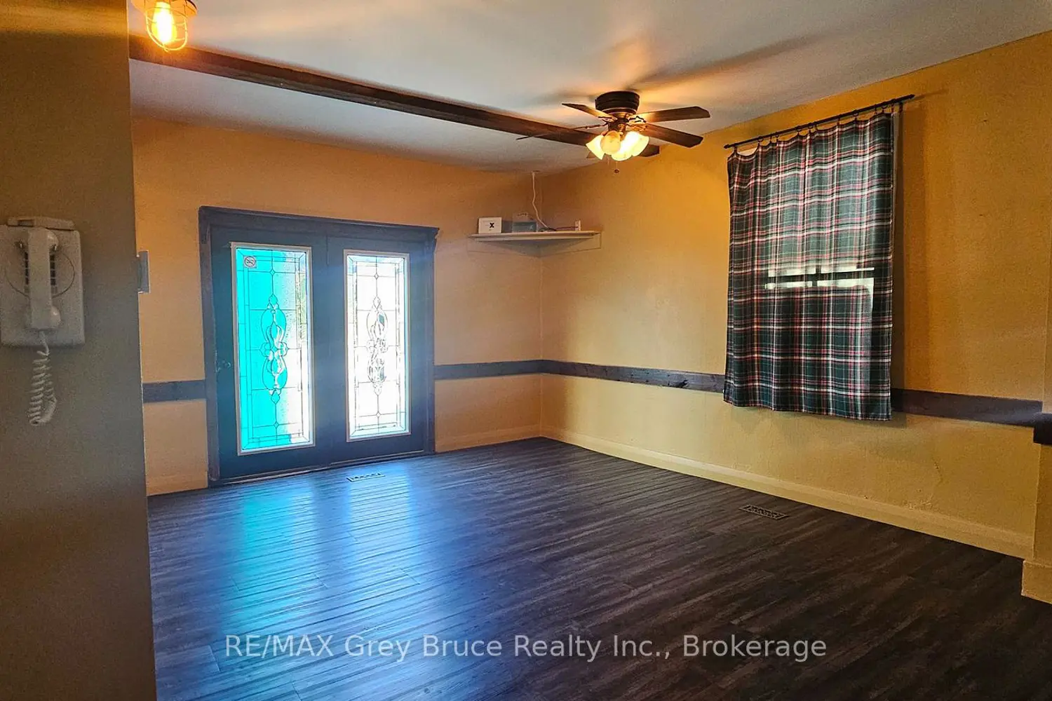 Additional image 16 of 8 Helen Street