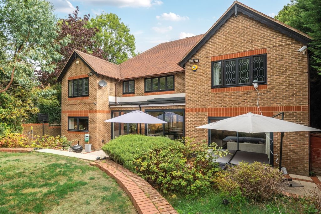 Additional image 12 of 5 bed detached house to rentSt. Leonards Hill, Windsor SL4