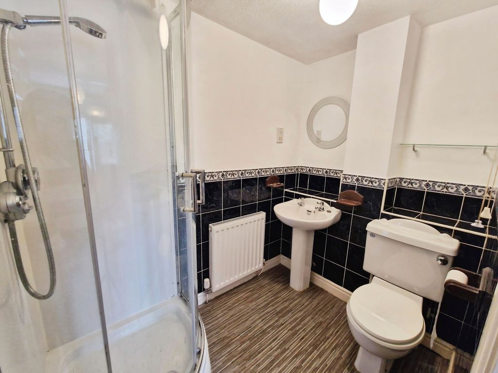 Additional image 10 of 3 bed terraced house to rentChurch Farm Court, Willaston CH64