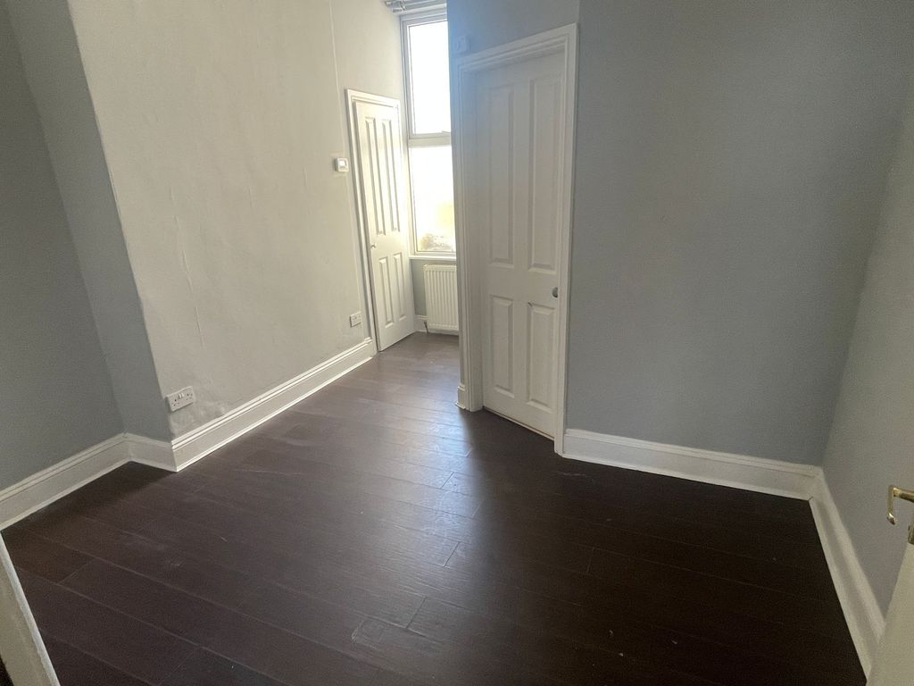 Additional image 5 of 1 bed flat to rentCrescent Road, Rhyl LL18
