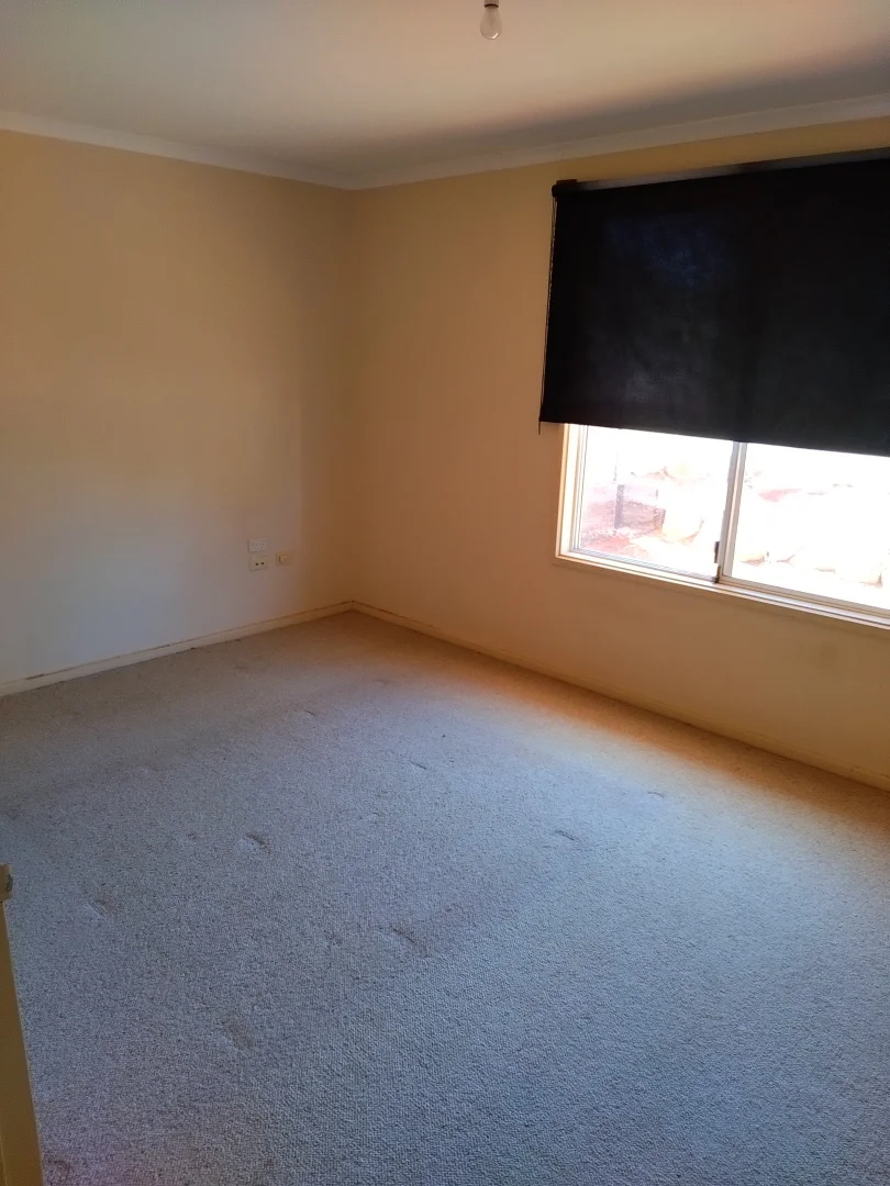 Additional image 12 of 4 Clayton Court, Roxby Downs SA 5725