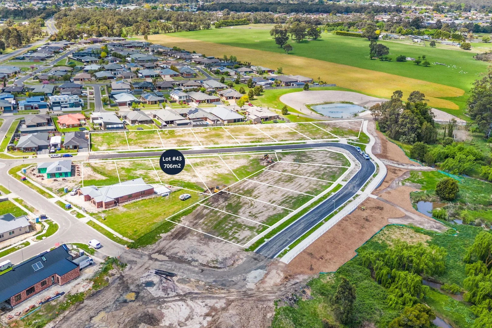 Additional image 2 of 43 Manna Drive, Newborough VIC 3825