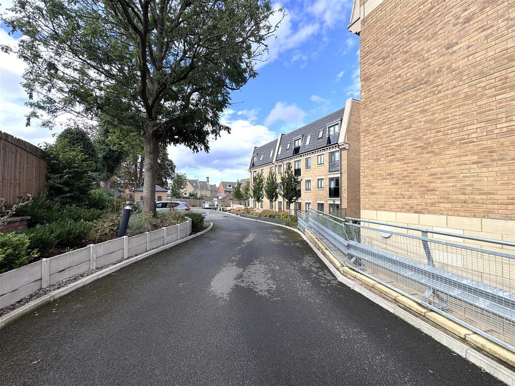 Additional image 29 of 2 bed flat to rentBeckett Grange, Berneslai Close, Barnsley S70