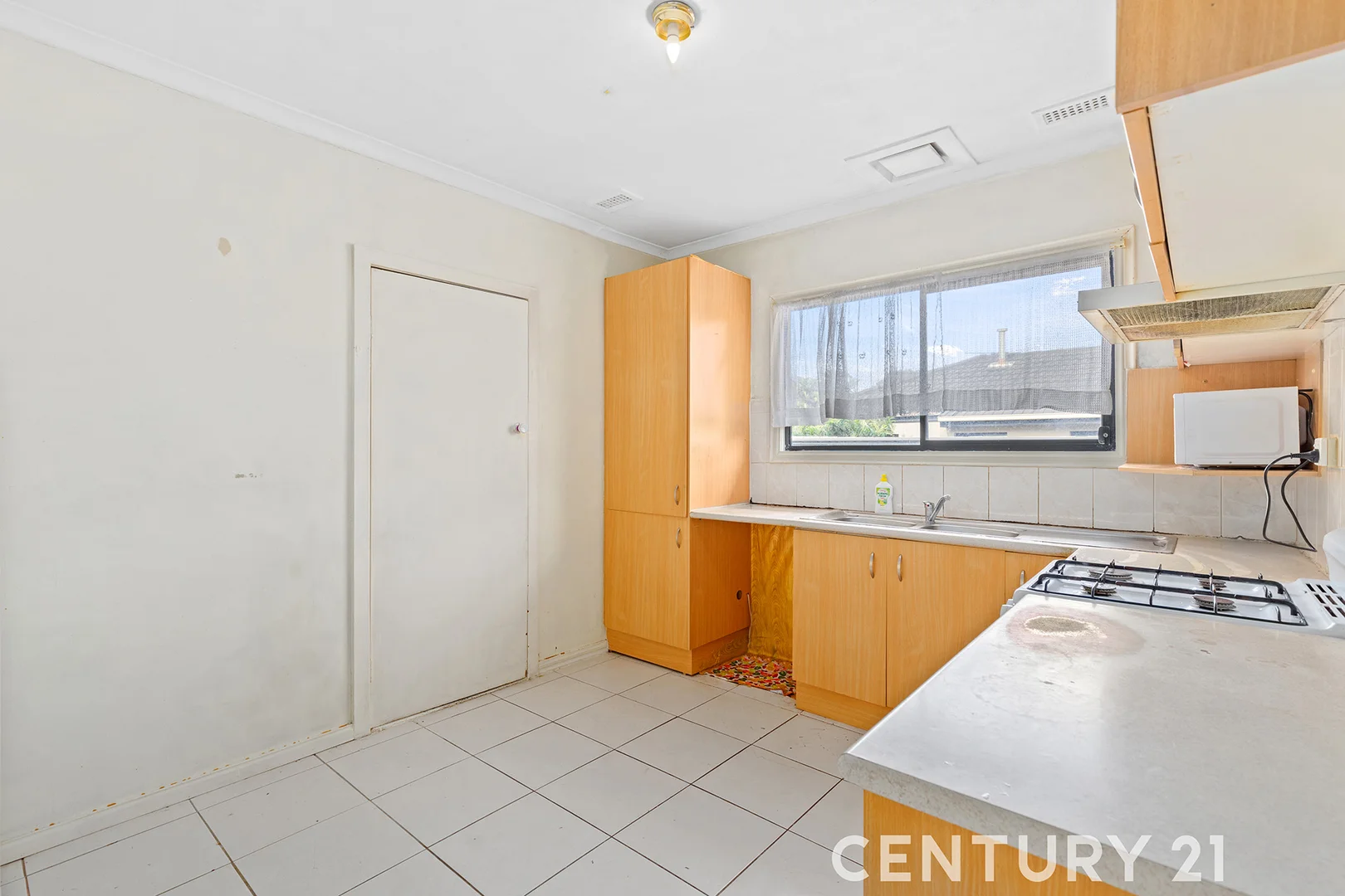 Additional image 6 of 1/18 Hughes Crescent, Dandenong North VIC 3175