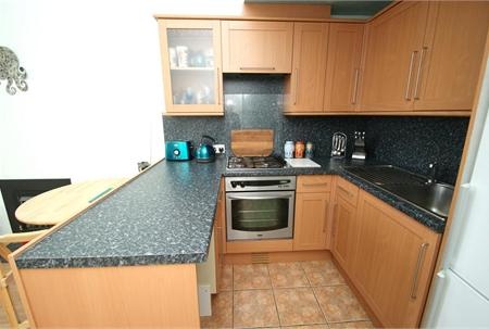 Additional image 3 of 2 Bed Flat, Montrose Terrace, EH7, N1 7GU