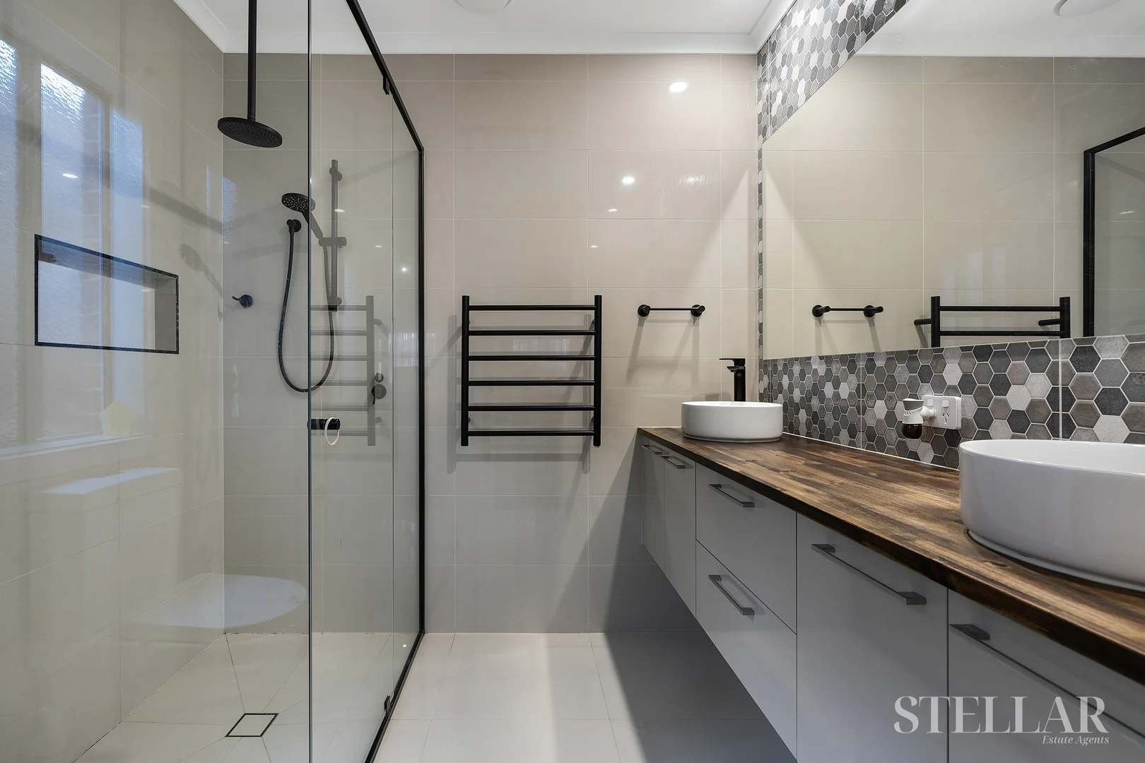 Additional image 11 of 33 Cadillac Street, Cranbourne East VIC 3977