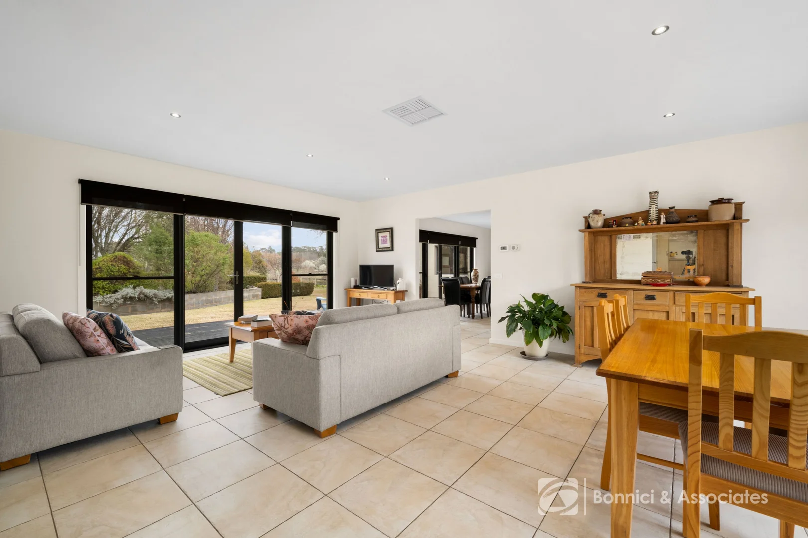 Additional image 10 of 24 Tomlinson Road, Beechworth VIC 3747