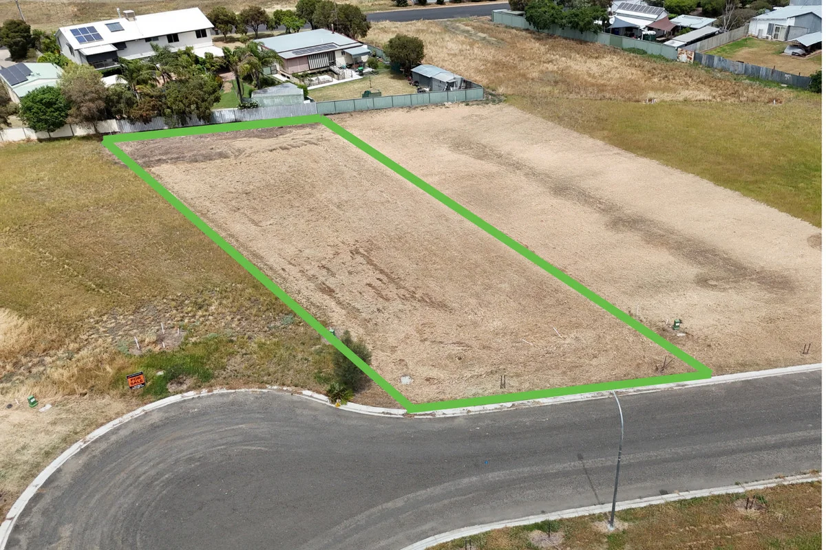 8 (Lot 5) Brooks Close, Narrabri NSW 2390