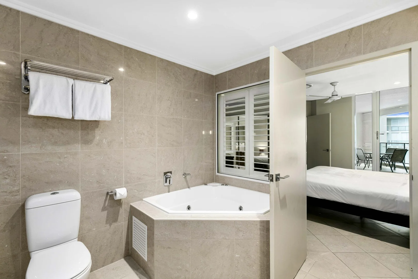 Additional image 12 of 409/569 Esplanade, Urangan QLD 4655