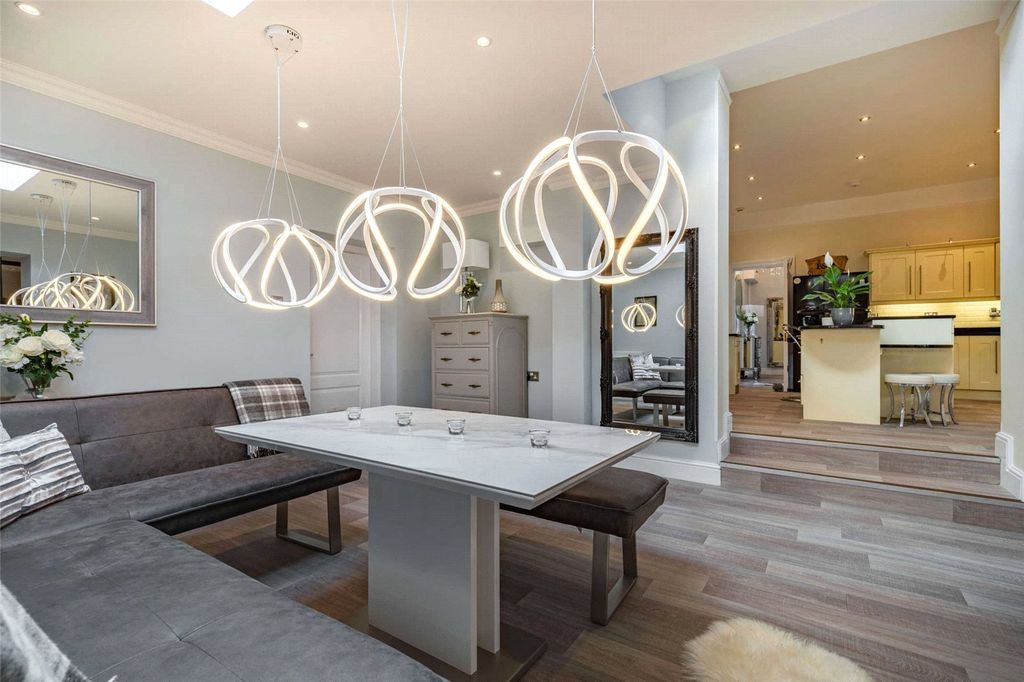 Additional image 3 of 5 bed semi-detached house to rentCurzon Park North, Chester CH4