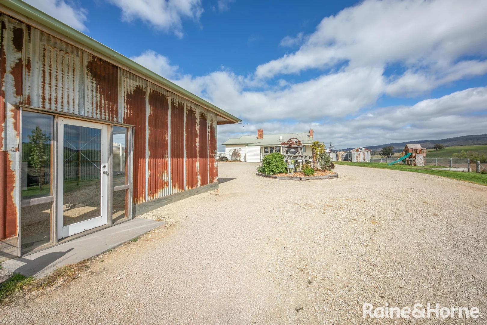 Additional image 18 of 1937 Three Chain Road, Lancefield VIC 3435