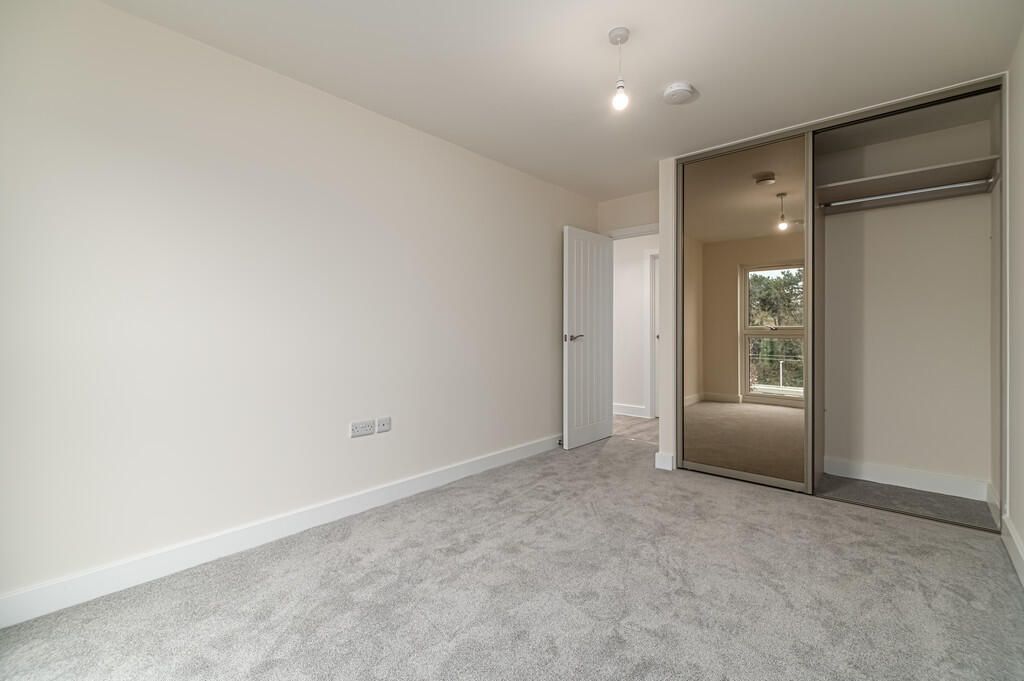 Additional image 8 of 2 bed flat to rentStation Road, Corby NN17