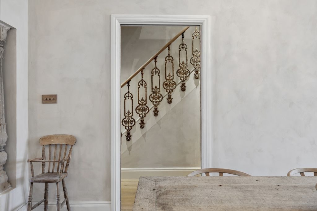 Additional image 16 of 4 bed terraced house to rentLodge Court, The Street, Shoreham-By-Sea BN43