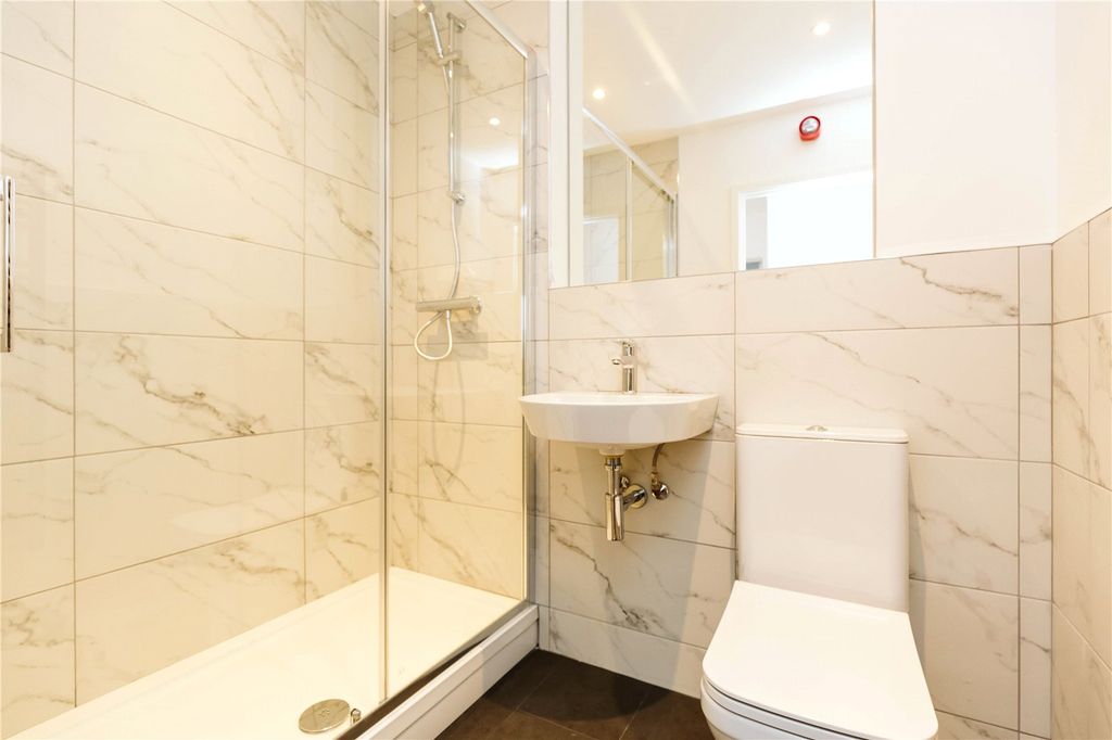Additional image 8 of 6 bed shared accommodation to rentFilton Avenue, Horfield, Bristol BS7