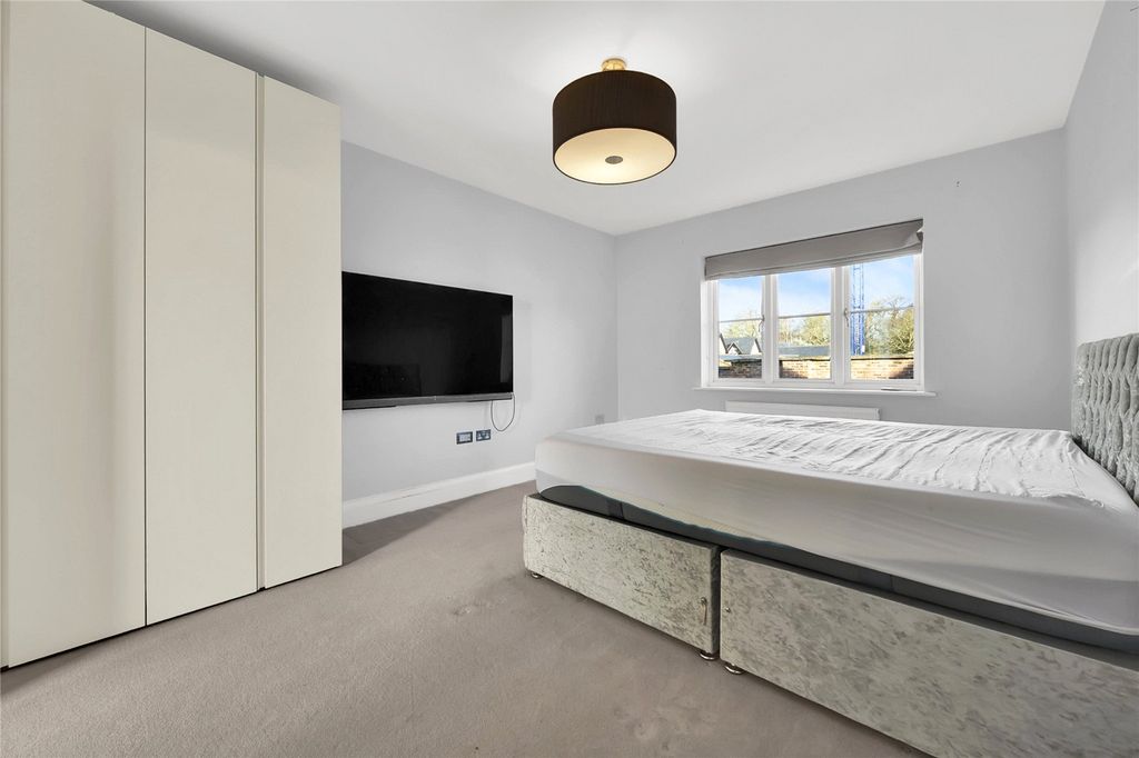 Additional image 11 of 5 bed detached house to rentOval Place, Nether Alderley, Cheshire SK10
