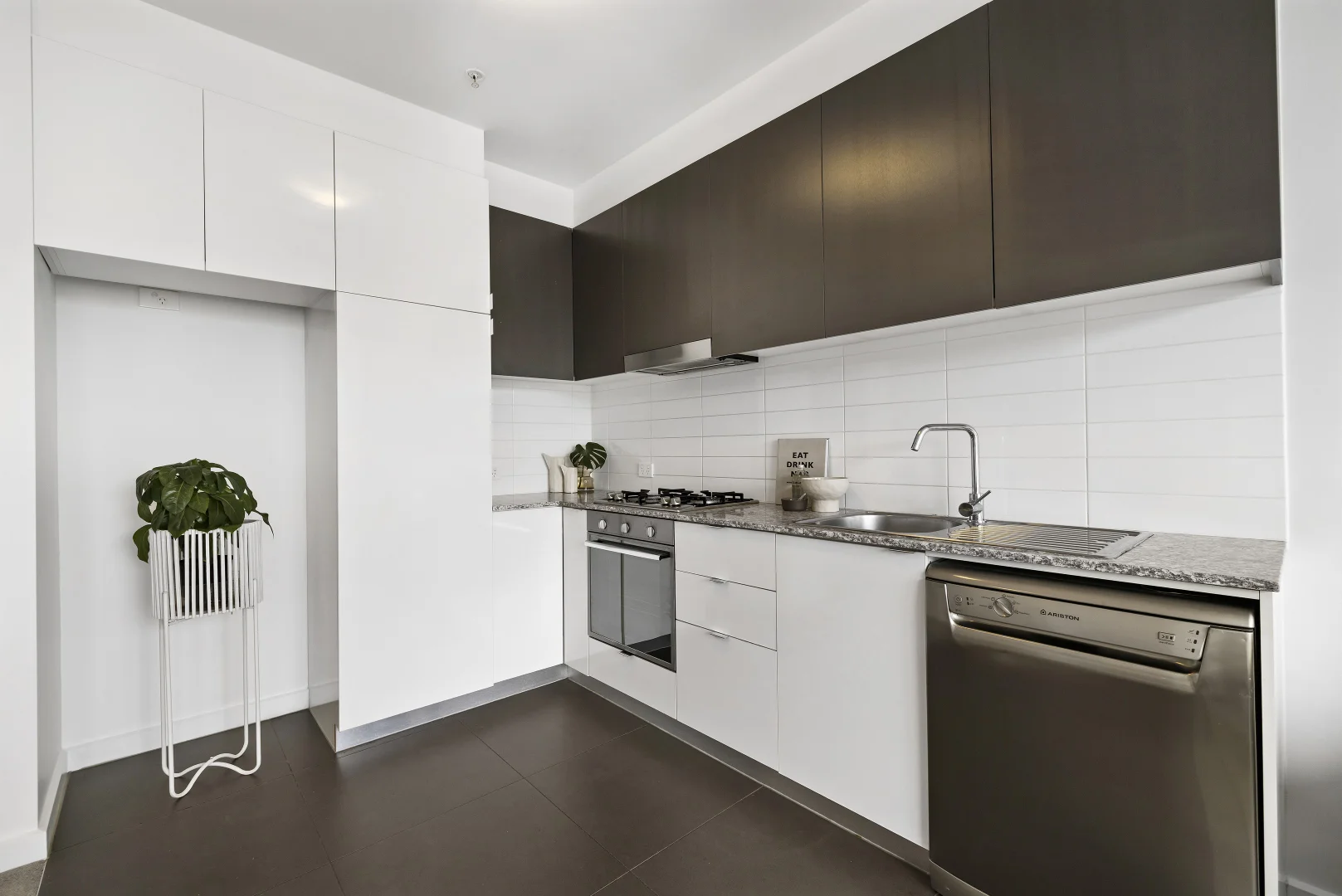 Additional image 8 of 157 Park Road, Cheltenham VIC 3192