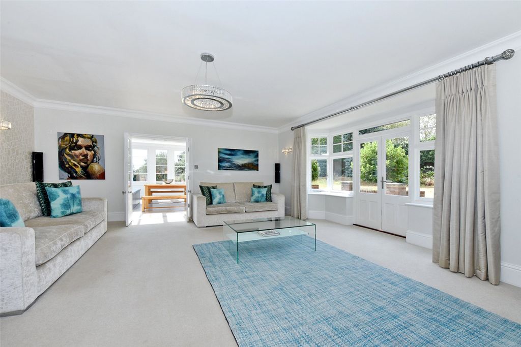 Additional image 5 of 6 bed detached house to rentChurch Road, Cookham, Maidenhead, Berkshire SL6