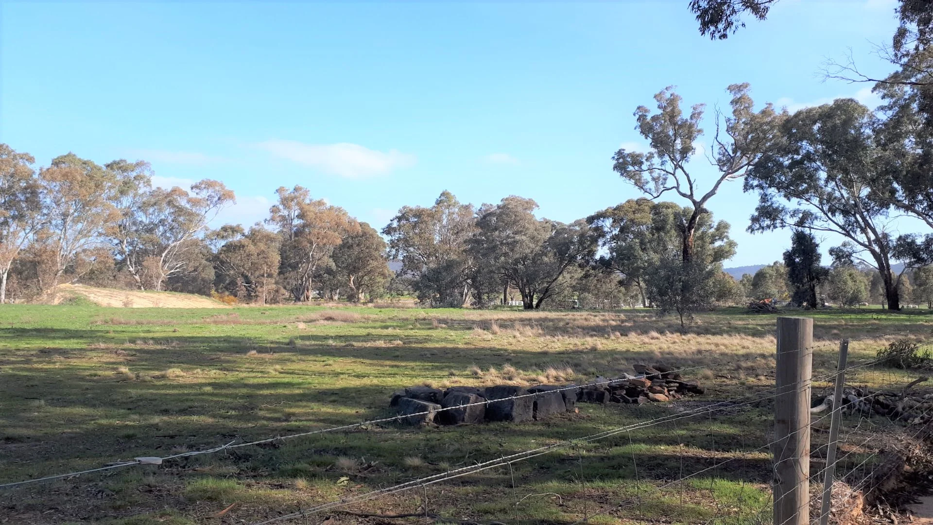 Additional image 3 of 192 Moyreisk Redbank Road, Redbank VIC 3477