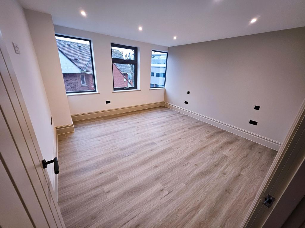 Additional image 23 of 4 bed flat to rentBoughton, Chester CH3