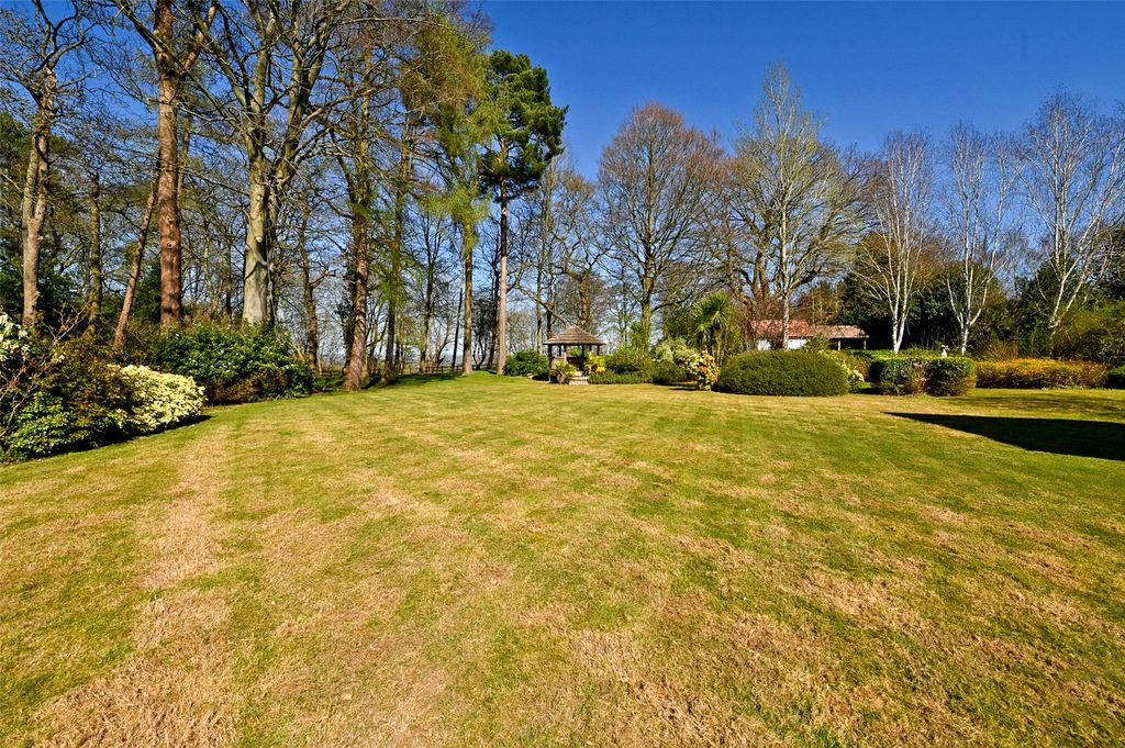 Additional image 17 of 5 bed detached house to rentRidgemead Road, Englefield Green, Egham, Surrey TW20