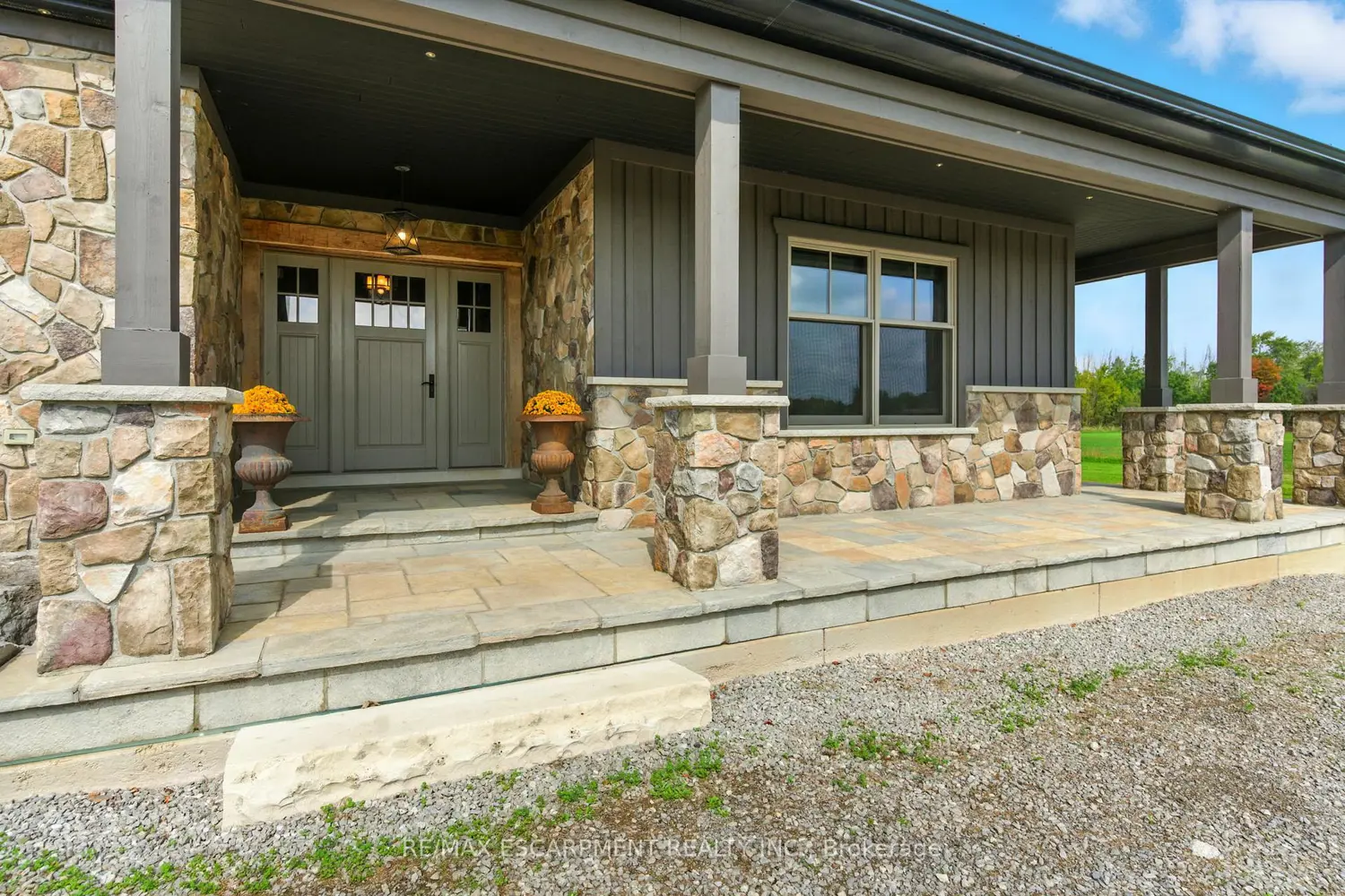 Additional image 3 of 437 6Th Concession Road