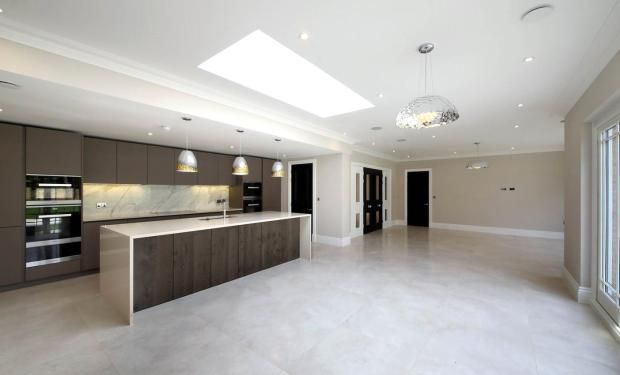Additional image 3 of 6 bed detached house to rentGregories Road, Beaconsfield HP9